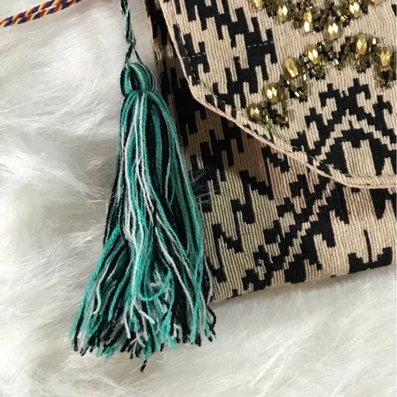 ☀️Beaded clutch with crossbody chain - Picture 4 of 12